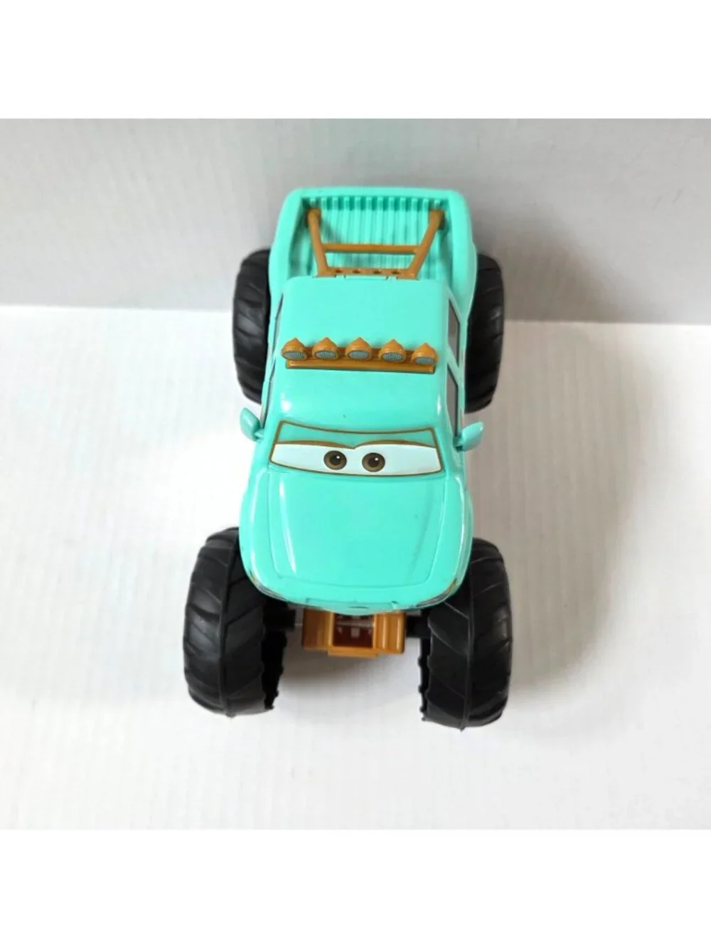 Disney Pixar Cars On The Road Circus Stunt Ivy Jumping Monster Truck